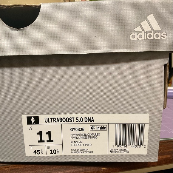 Men’s or Women’s ADIDAS ULTRABOOST 5.0 DNA - Picture 9 of 9
